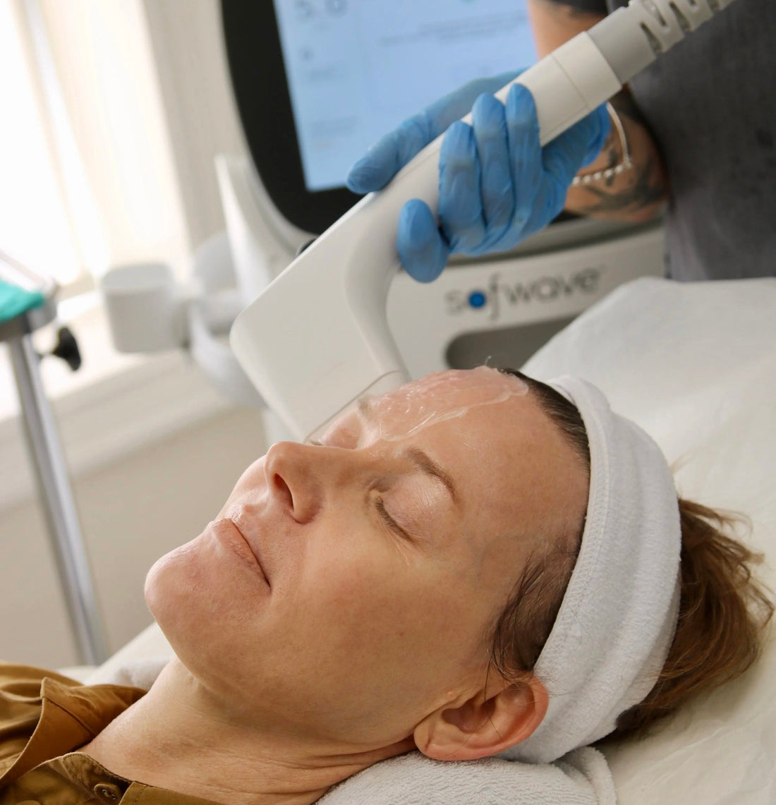 Discover the Power of Non-Surgical Rejuvenation: HIFU vs. Sofwave